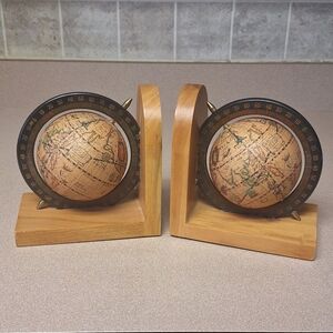 Pair Of Vintage Wooden Old World Globe Spins Bookends